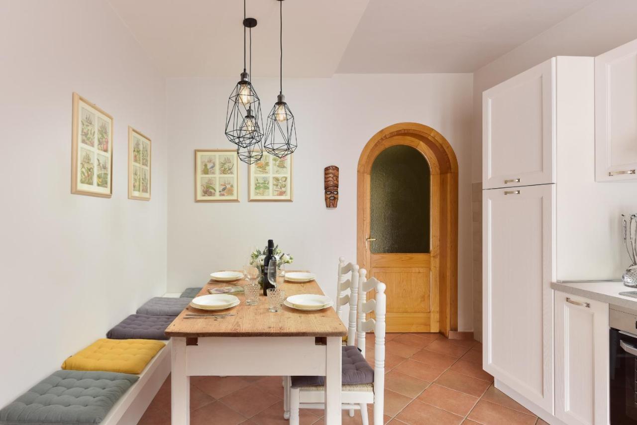 Villa Scarponi אסיסי מראה חיצוני תמונה